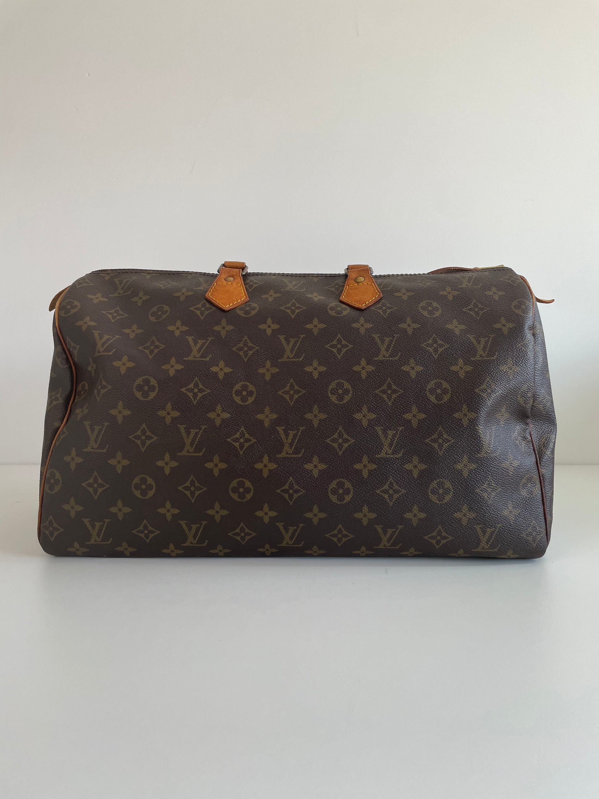 Louis Vuitton Speedy 40