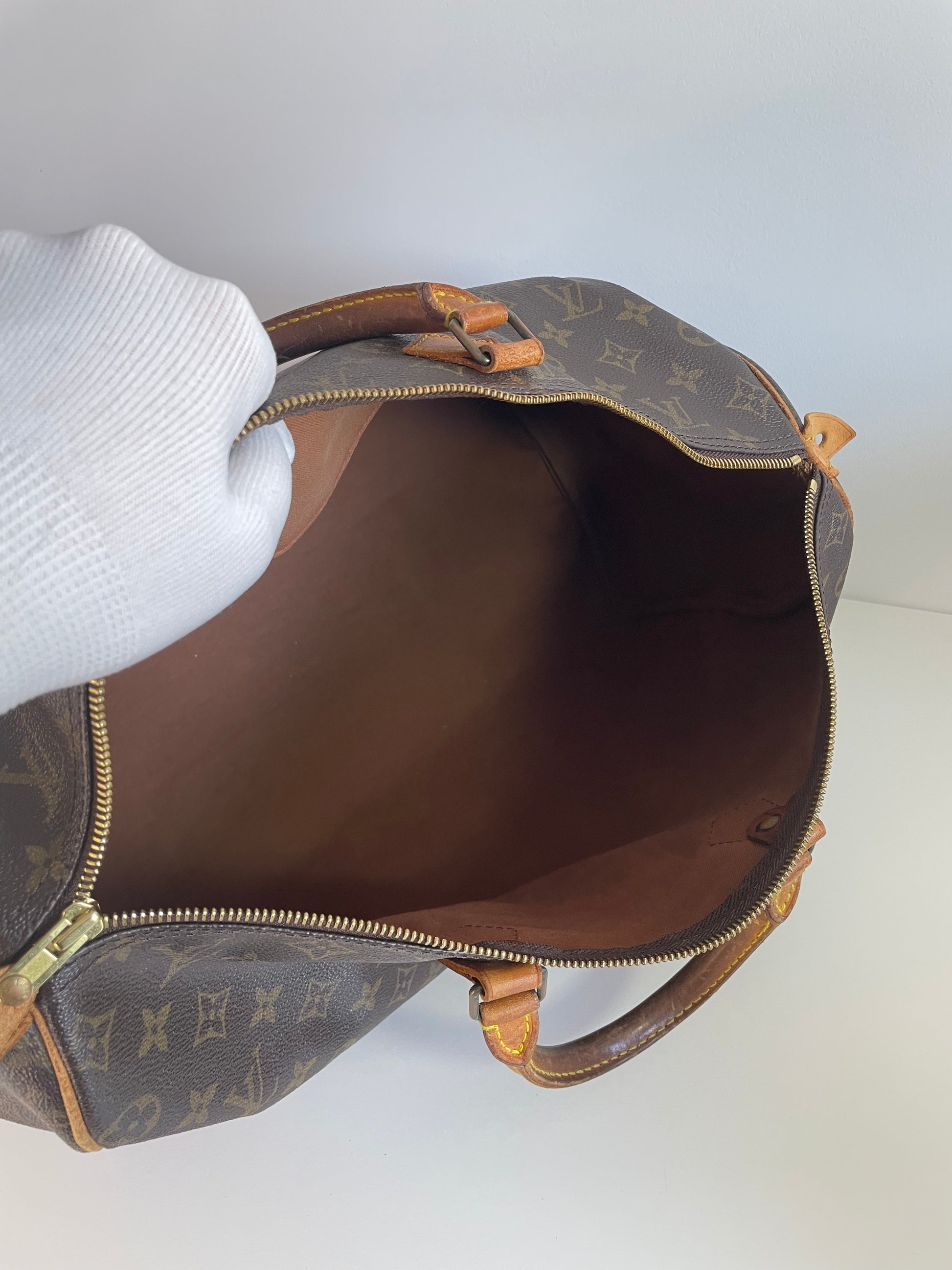 Louis Vuitton Speedy 40