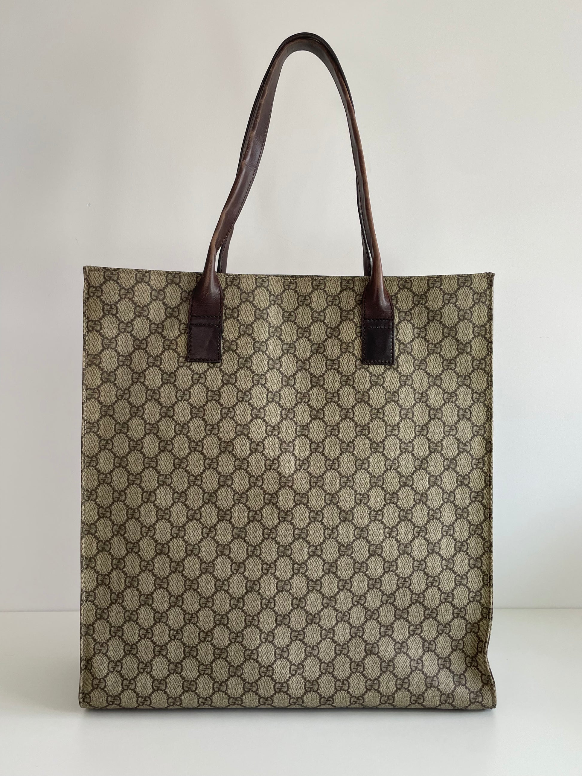 Gucci GG Supreme Tote Bag