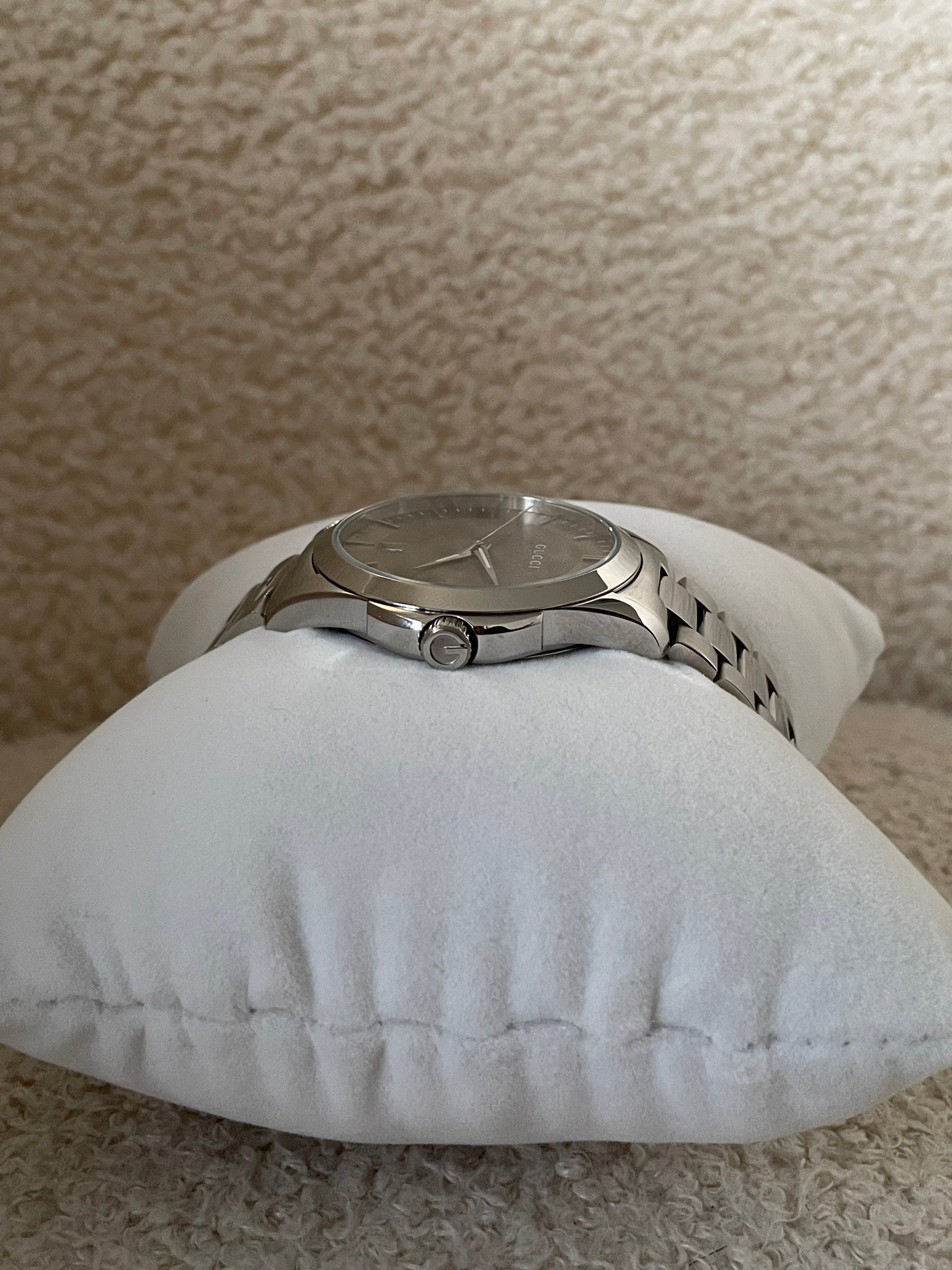 Gucci G-Timeless Watch Men