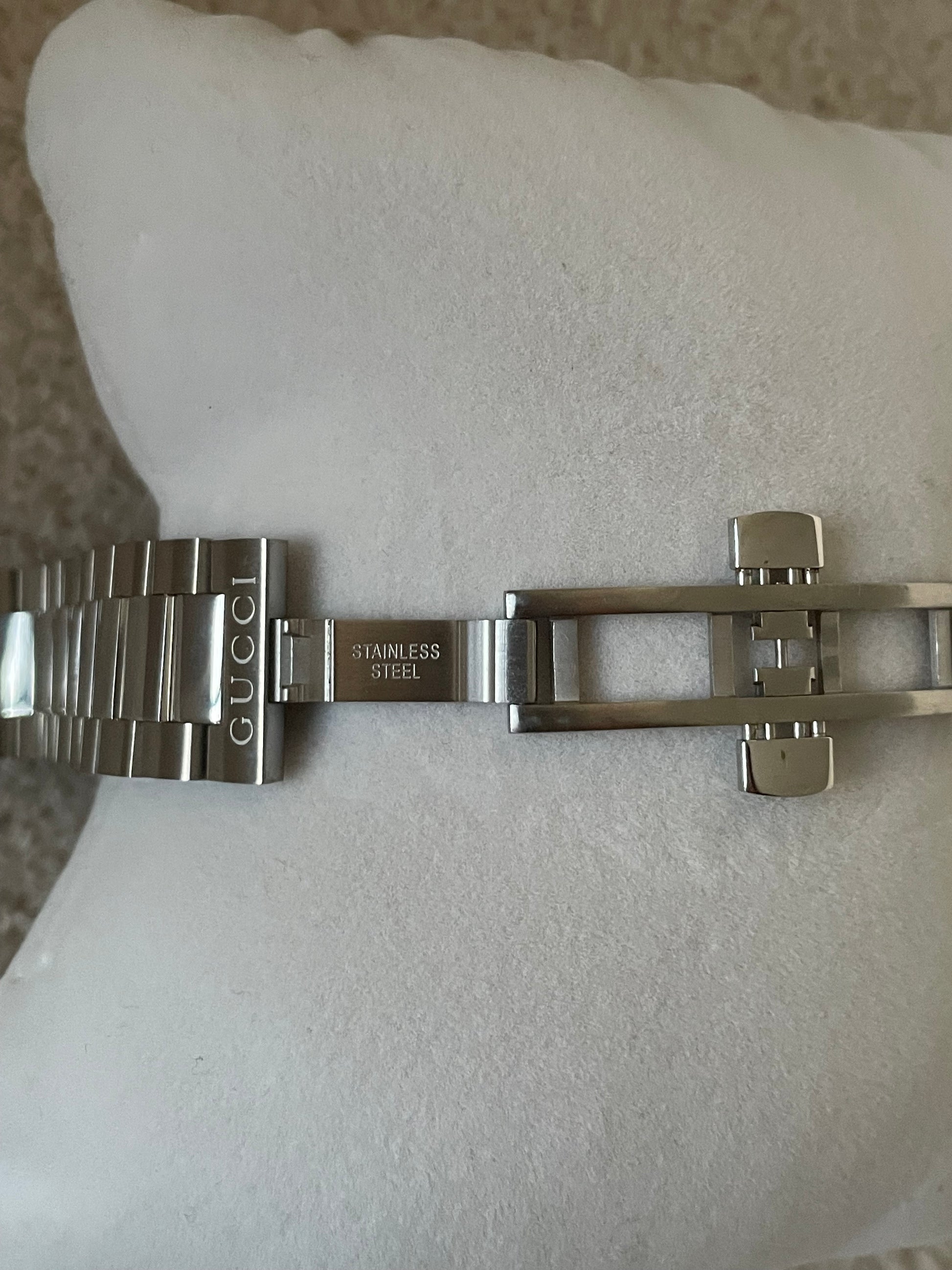 Gucci G-Timeless Watch Men