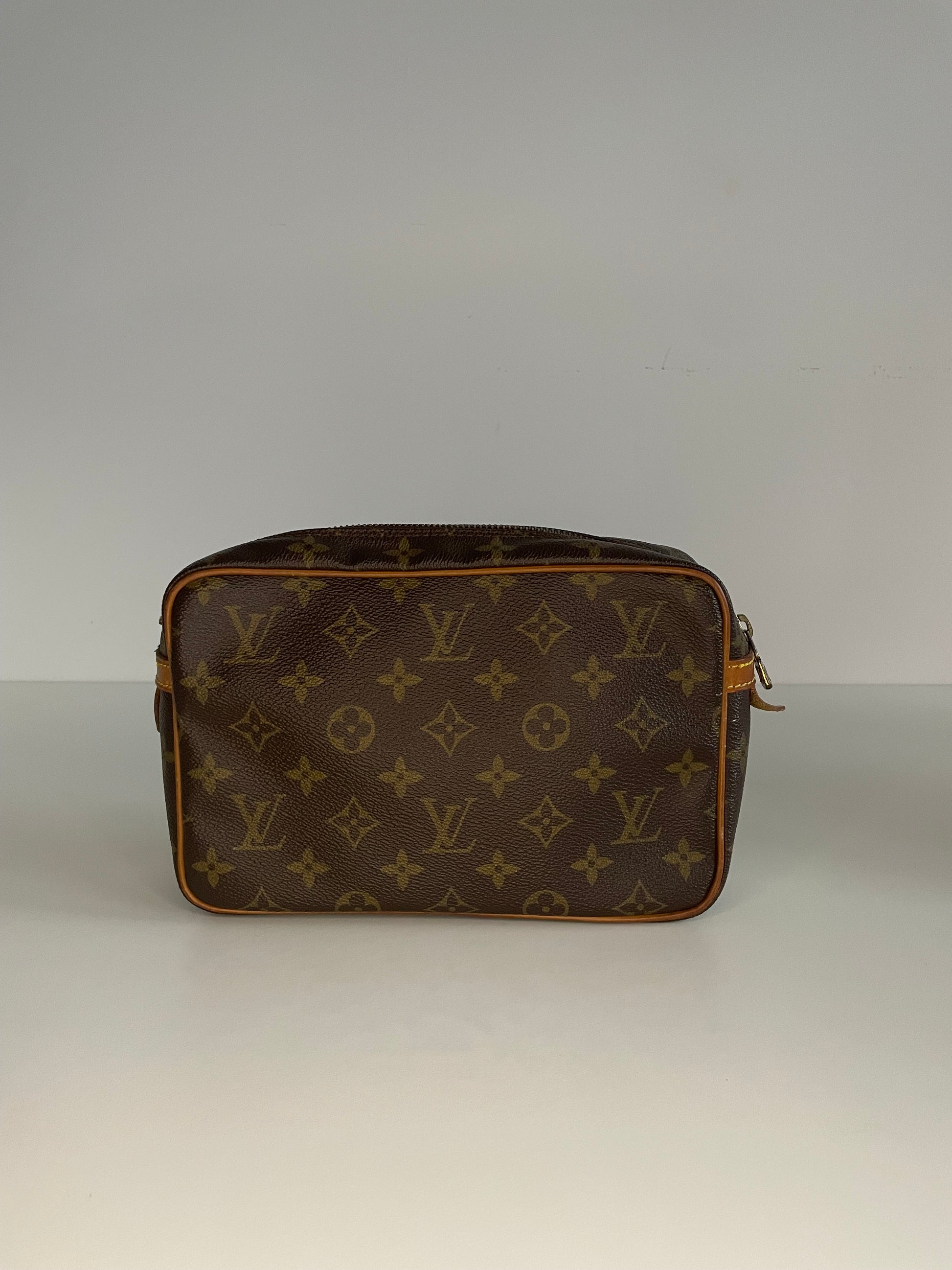 Louis Vuitton Compiegne 23