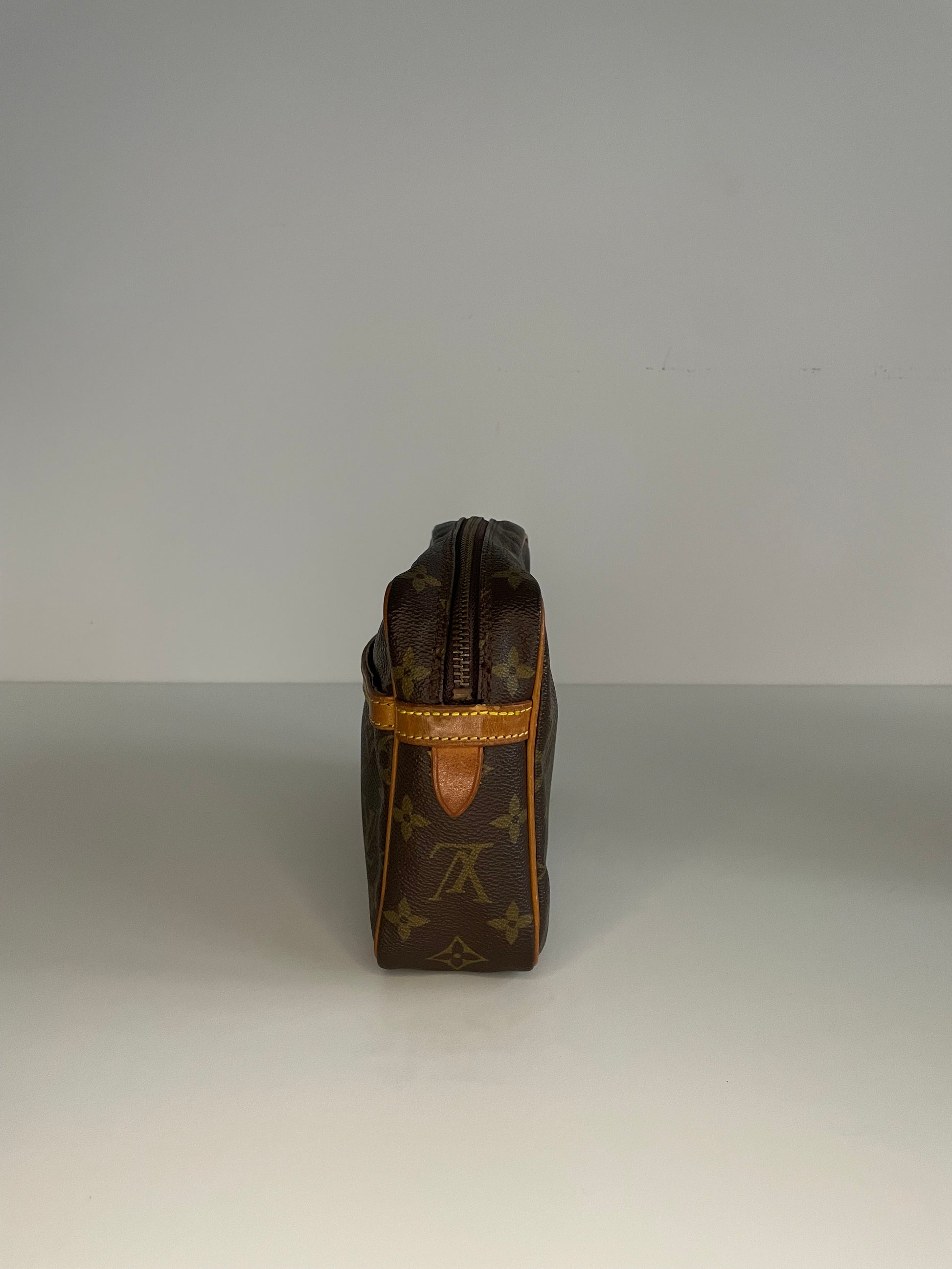 Louis Vuitton Compiegne 23