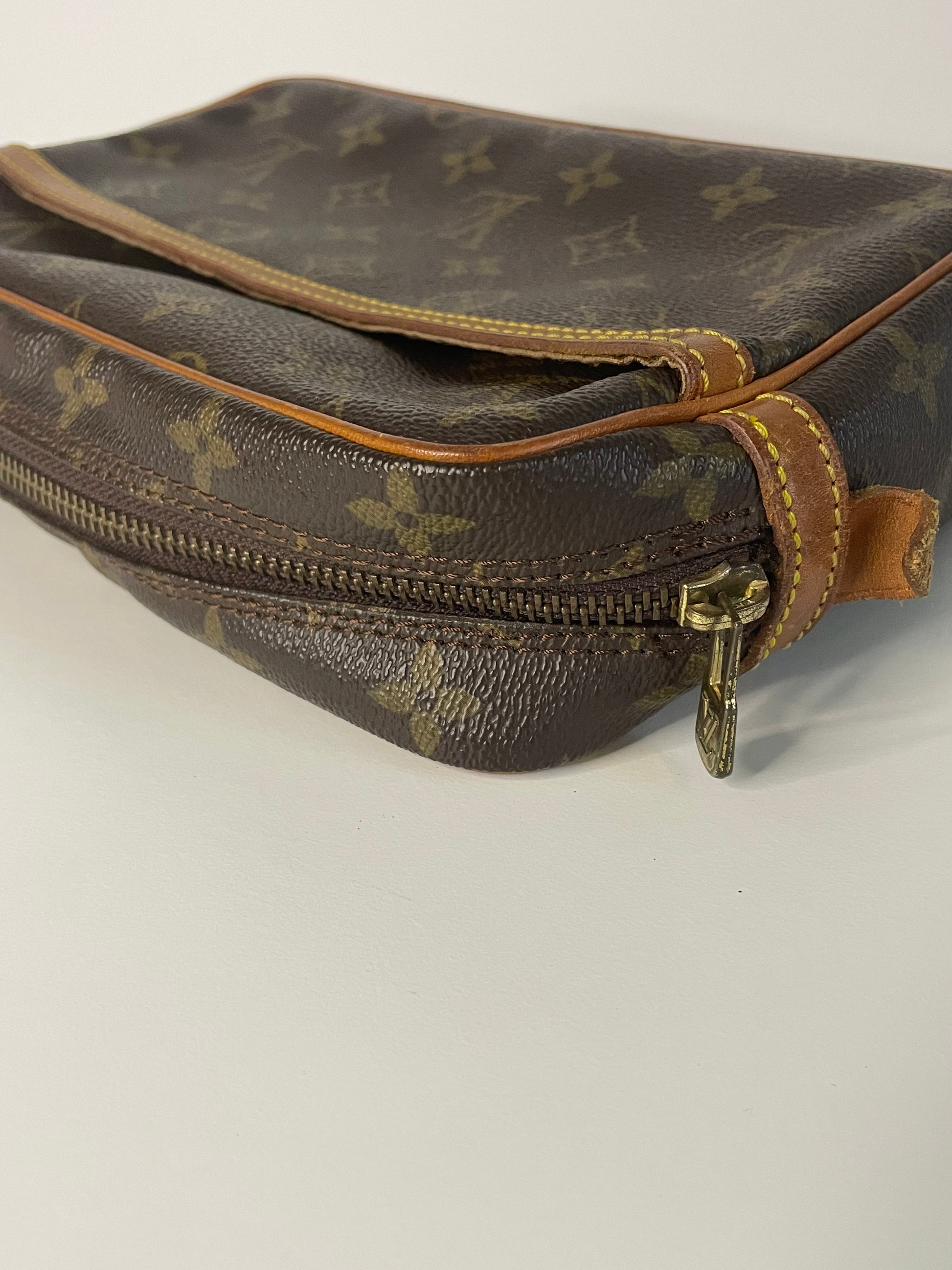 Louis Vuitton Compiegne 23
