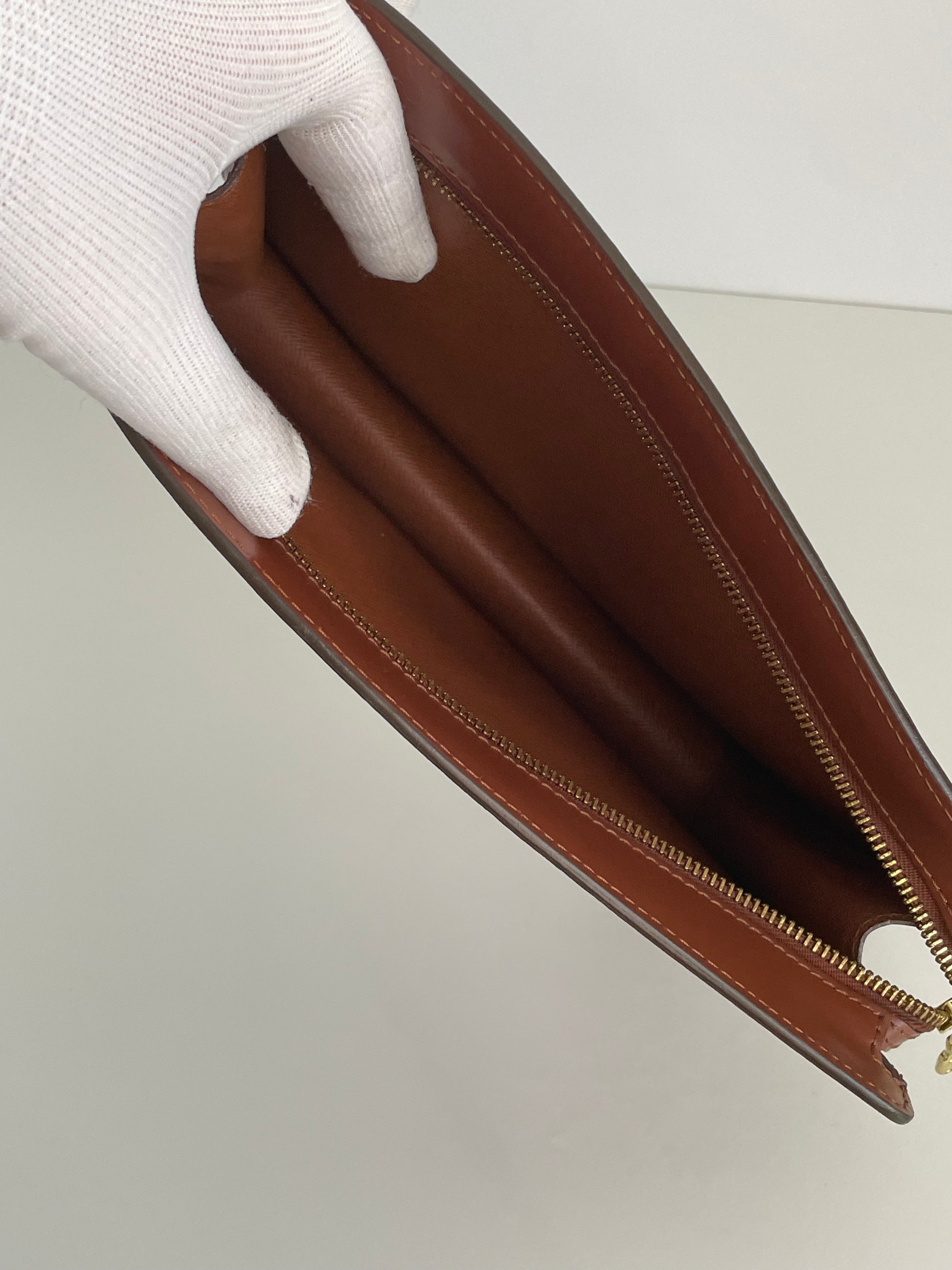 Louis Vuitton Pochette Homme