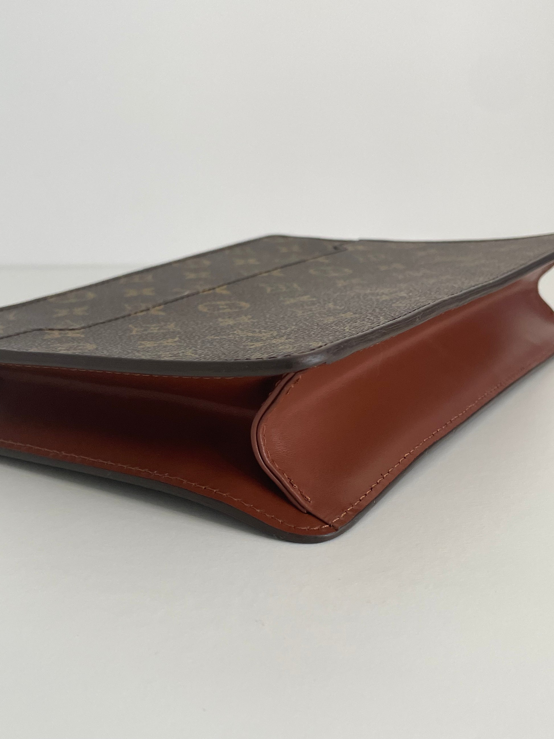 Louis Vuitton Pochette Homme