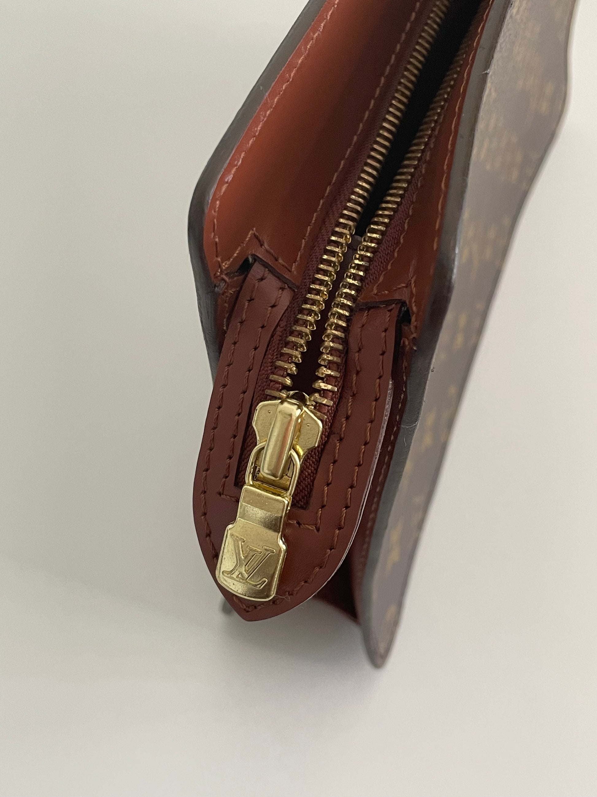 Louis Vuitton Pochette Homme