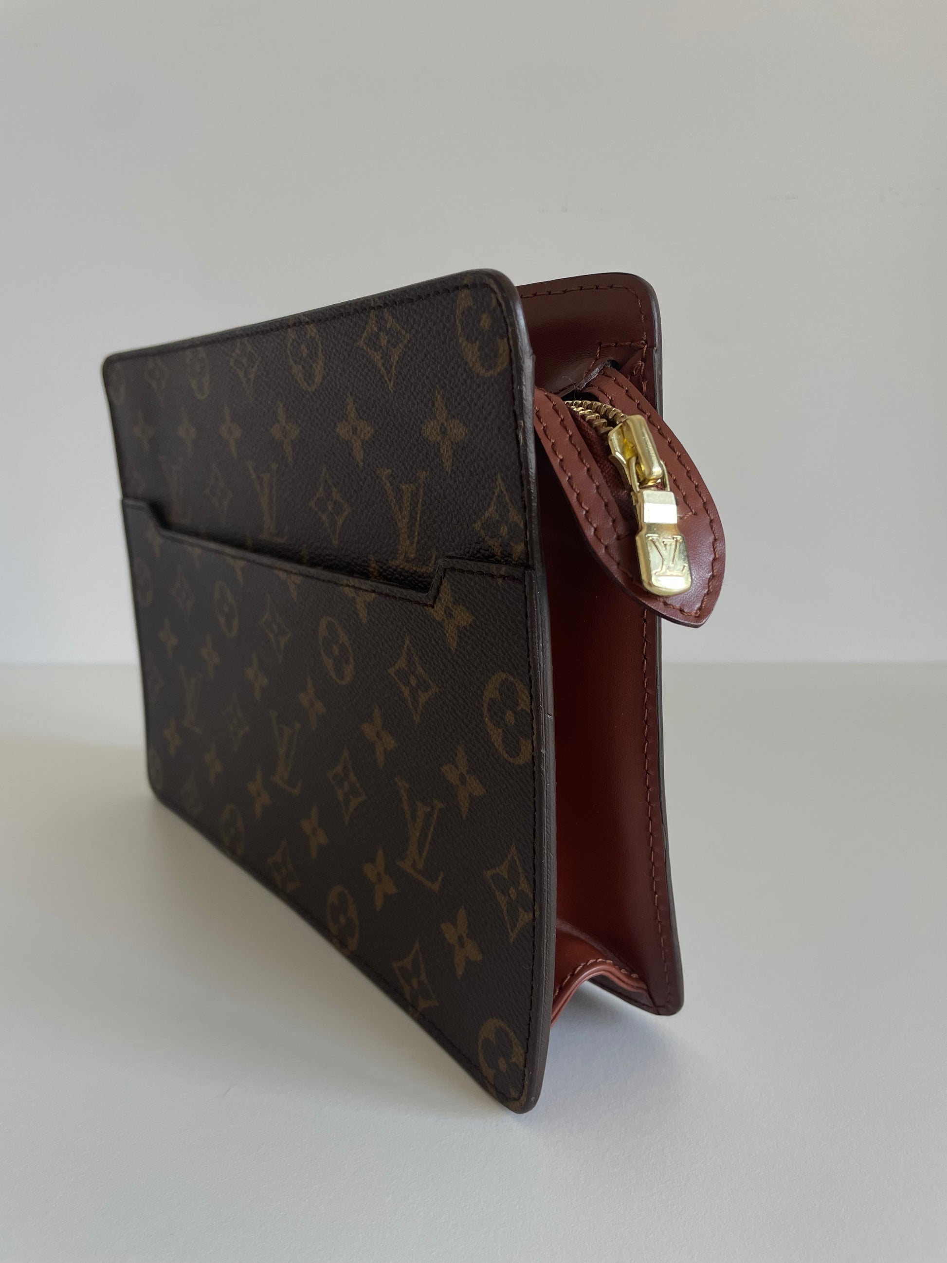 Louis Vuitton Pochette Homme