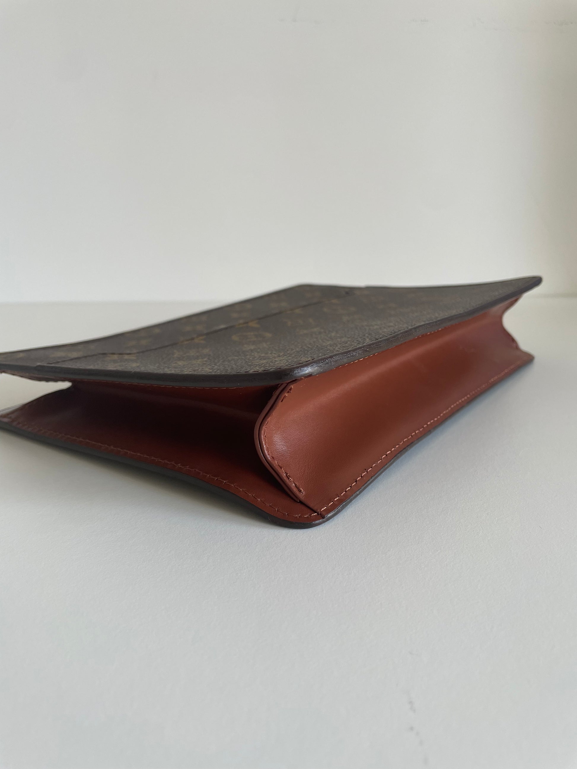 Louis Vuitton Pochette Homme