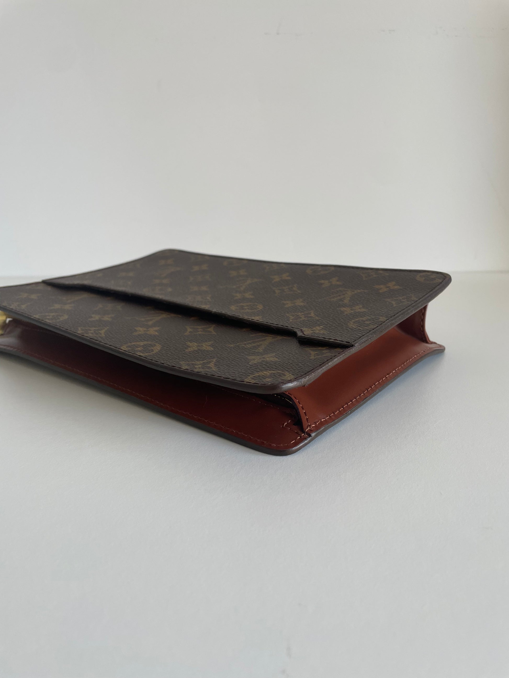Louis Vuitton Pochette Homme