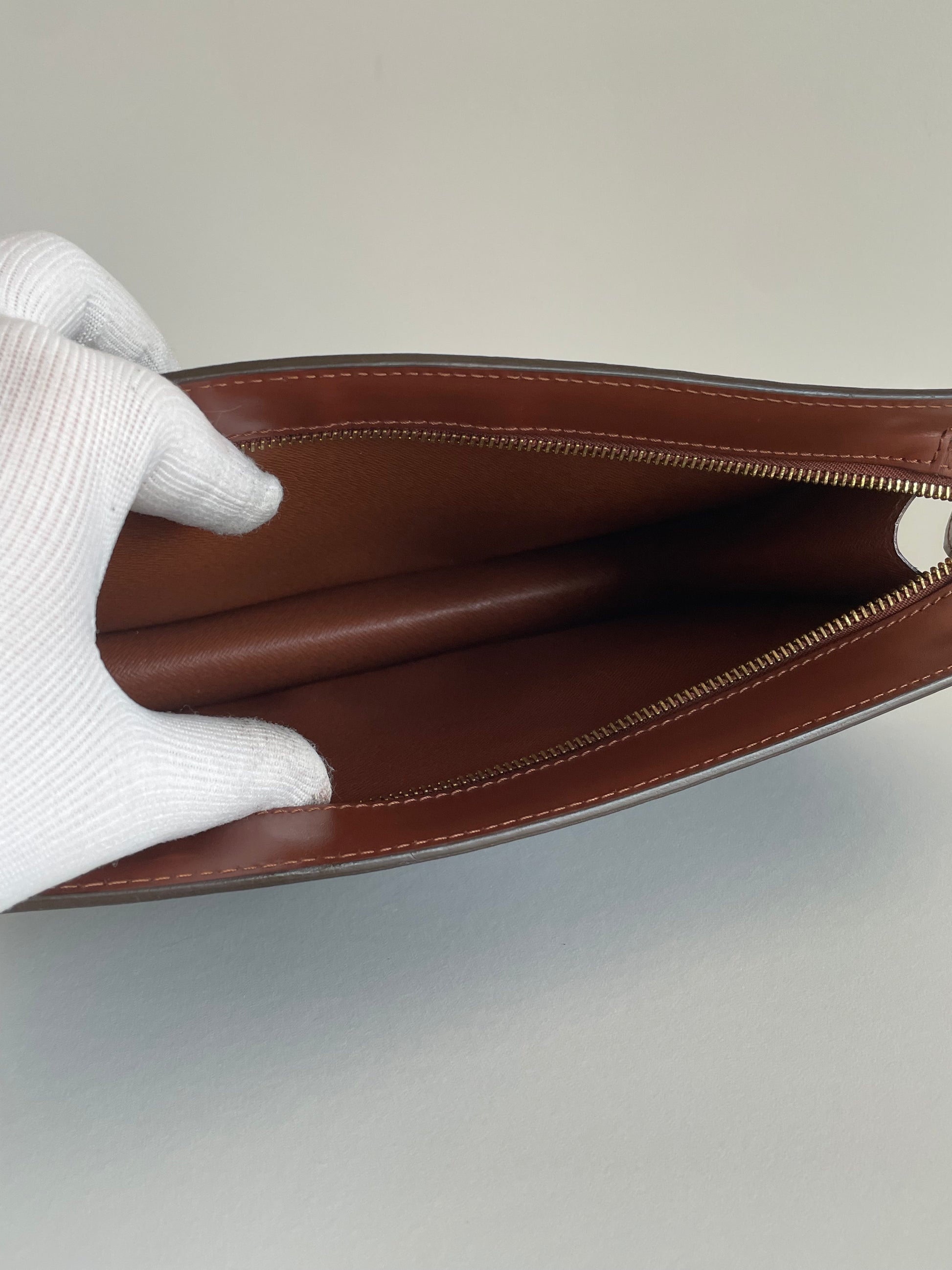 Louis Vuitton Pochette Homme