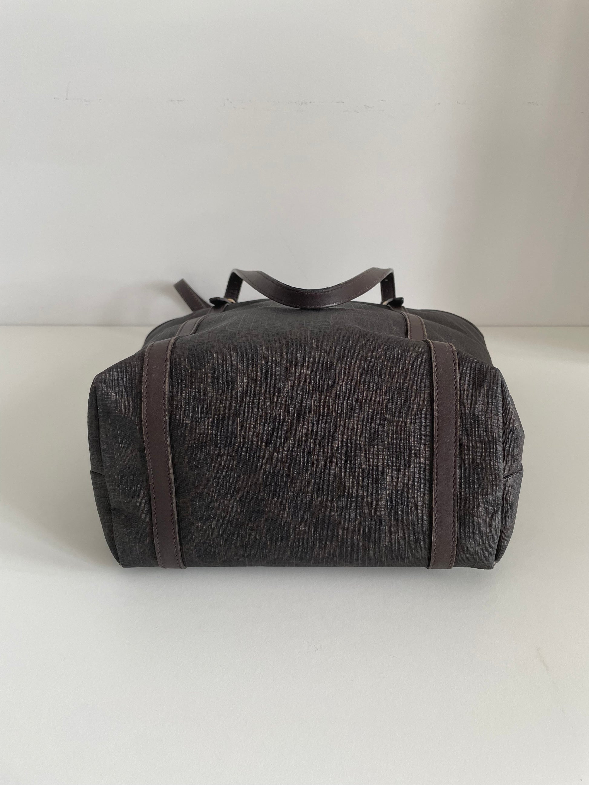Gucci GG Supreme Tote Bag Brown 
