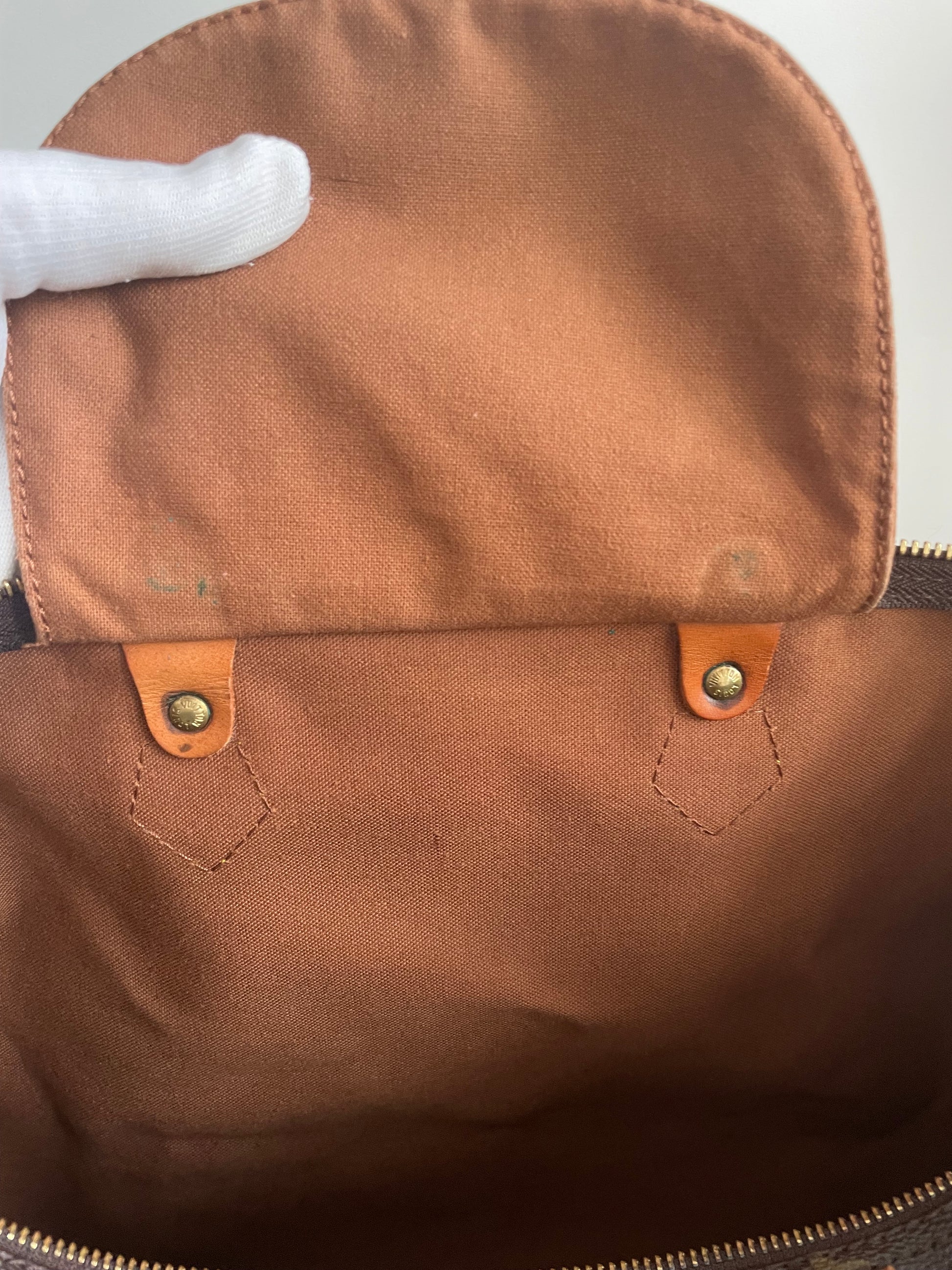 Louis Vuitton Speedy 40